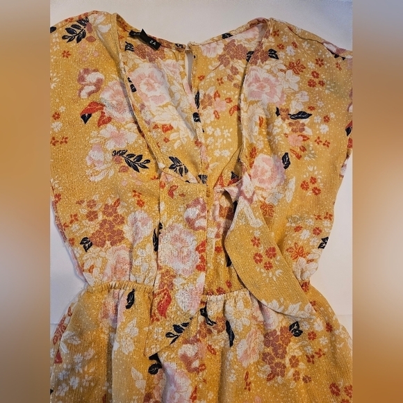As U Wish Floral Romper Size XS Floral pattern Yellow Black & orange summer 1pc - Picture 12 of 13